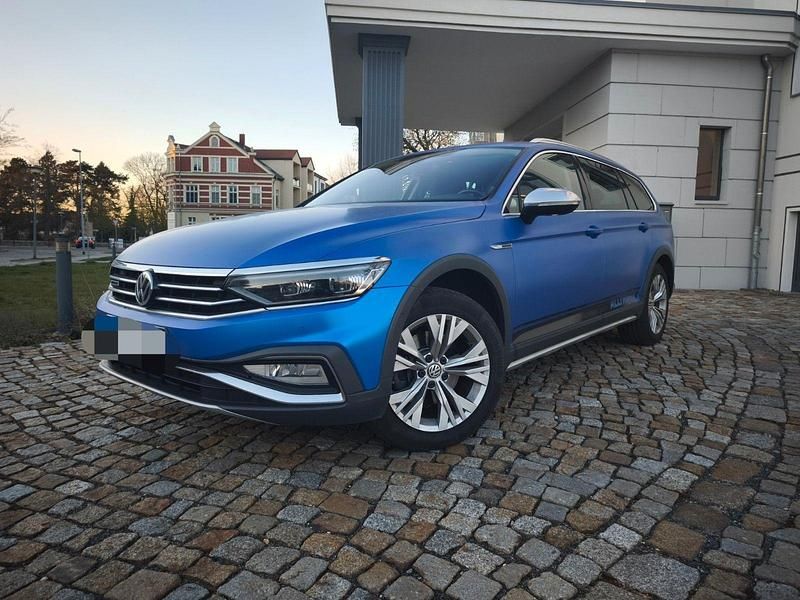 Gebraucht VW Passat Alltrack 190 PS (139 kW) 2020 Blau Kombi
