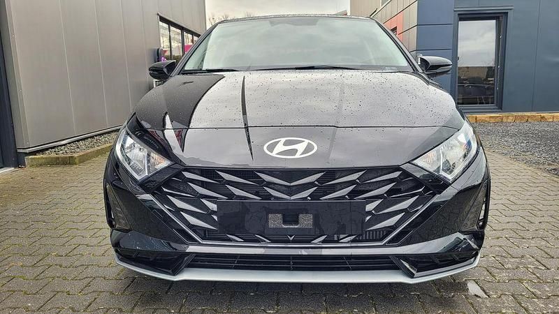 Neu Hyundai i20 GO! 90 PS (66 kW) 2026 Schwarz Limousine