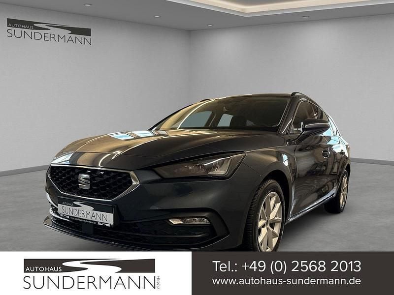Grau Gebraucht 2022 Seat Leon Style Kombi | 22.450 € (Etwas zu teuer) - Bild 1/4