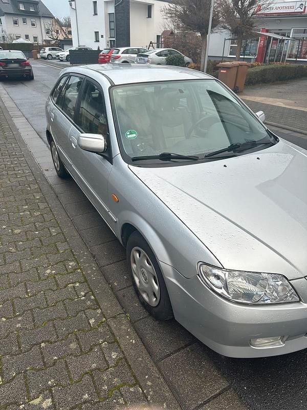Gebraucht Mazda 323 98 PS (72 kW) 2002 Grau Kleinwagen