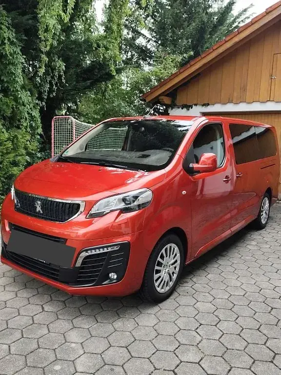 Gebraucht Peugeot Traveller Active 150 PS (110 kW) 2020 Orange Van / Kleinbus
