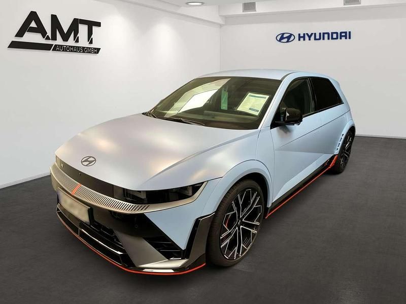 Performance blue (matt) Gebraucht 2024 Hyundai Ioniq 5 SUV | 65.750 € (Teuer) - Bild 1/4