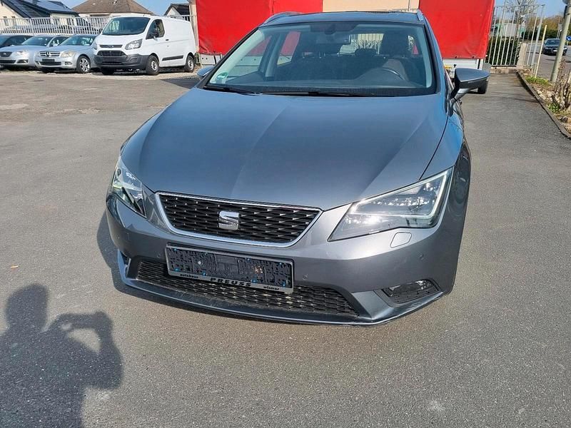 Gebraucht Seat Leon 150 PS (110 kW) 2015 Violet Kombi