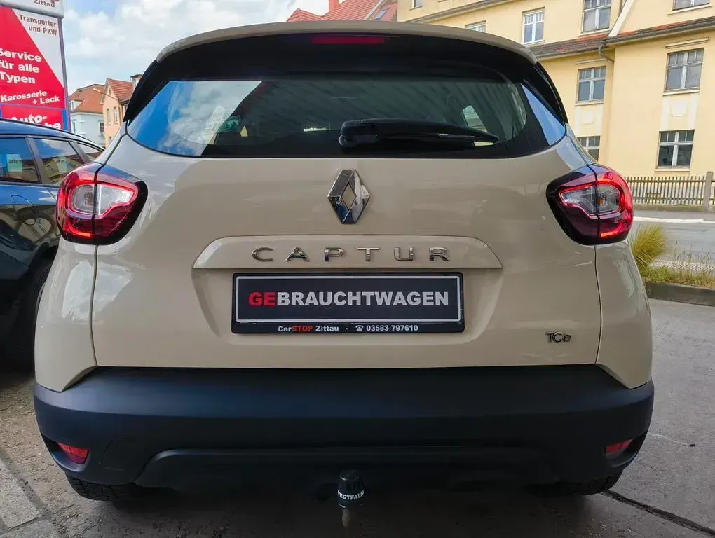 Gebraucht Renault Captur Life 90 PS (66 kW) 2017 Beige SUV