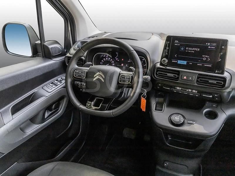 Gebraucht Citroën Berlingo PureTech 131 PS (96 kW) 2023 Silber grau (grau) Van / Kleinbus
