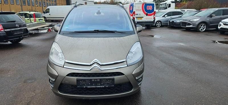 Braun Gebraucht 2013 Citroën Grand C4 Picasso SELECTION Van / Kleinbus | 2.500 € (Etwas zu teuer) - Bild 1/4