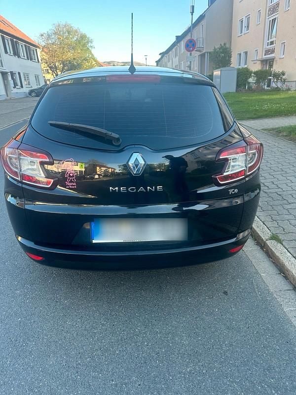 Schwarz Gebraucht 2015 Renault Mégane Limousine | 3.900 € (Superpreis) - Bild 1/4