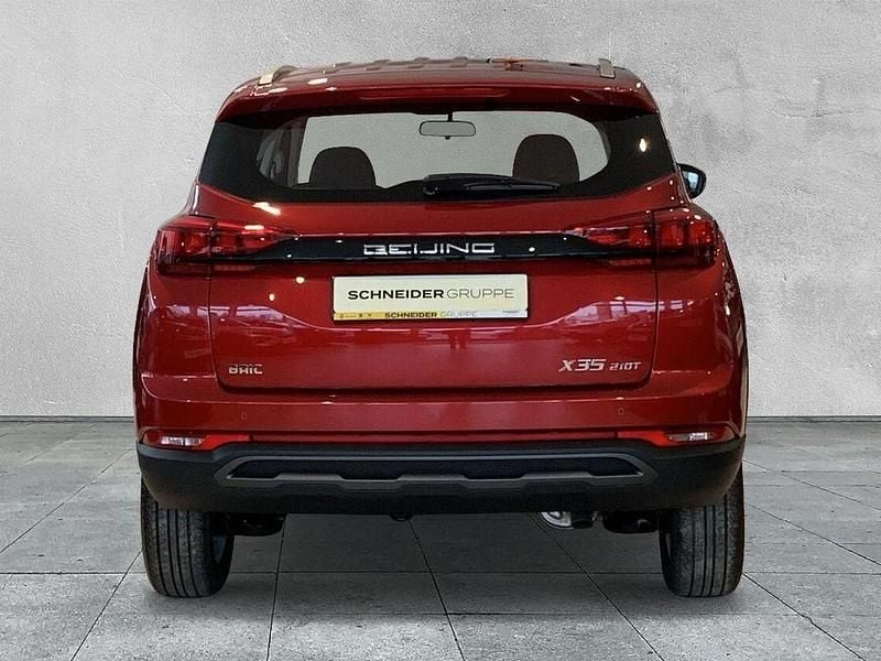 Gebraucht Baic X35 116 PS (85 kW) 2024 Rot SUV