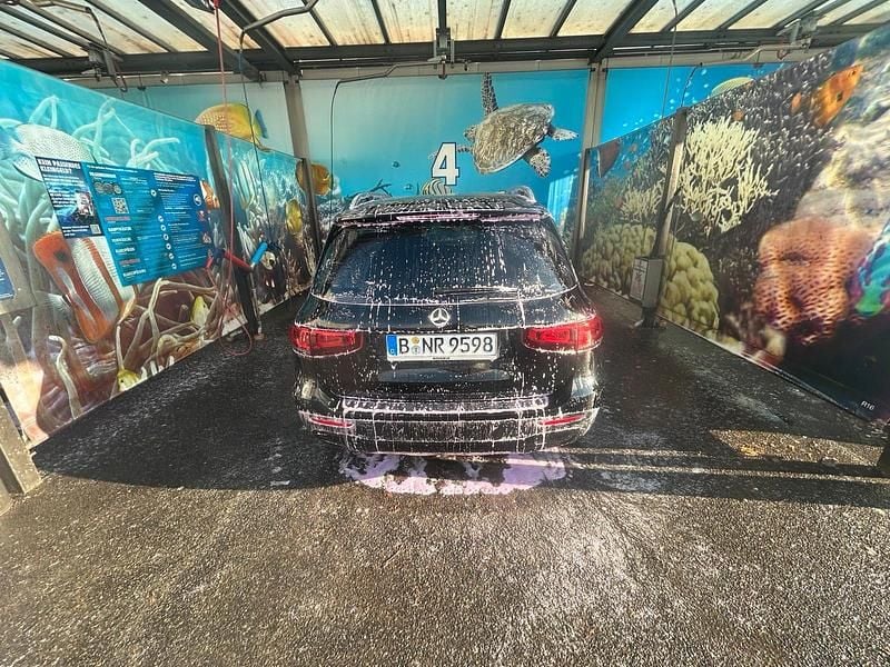 Gebraucht Mercedes GLB200 150 PS (110 kW) 2021 Schwarz SUV