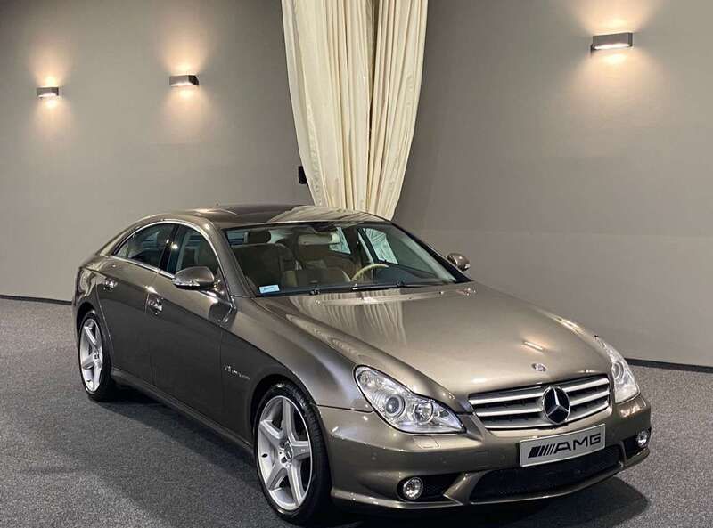 Grau Gebraucht 2006 Mercedes CLS55 AMG AMG Coupé | 32.500 € - Bild 1/4