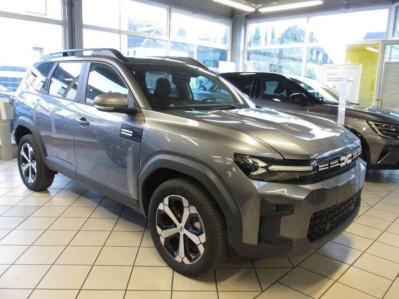 Neu Dacia Bigster Journey 140 PS (102 kW) 2025 Grau SUV