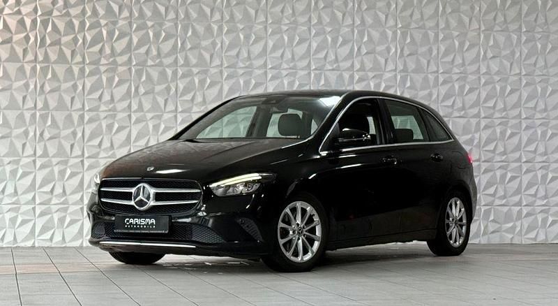 Schwarz Gebraucht 2020 Mercedes B220 Van / Kleinbus | 18.990 € (Fairer Preis) - Bild 1/4