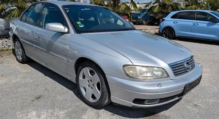 Gebraucht Opel Omega 179 PS (131 kW) 2002 Silber Limousine