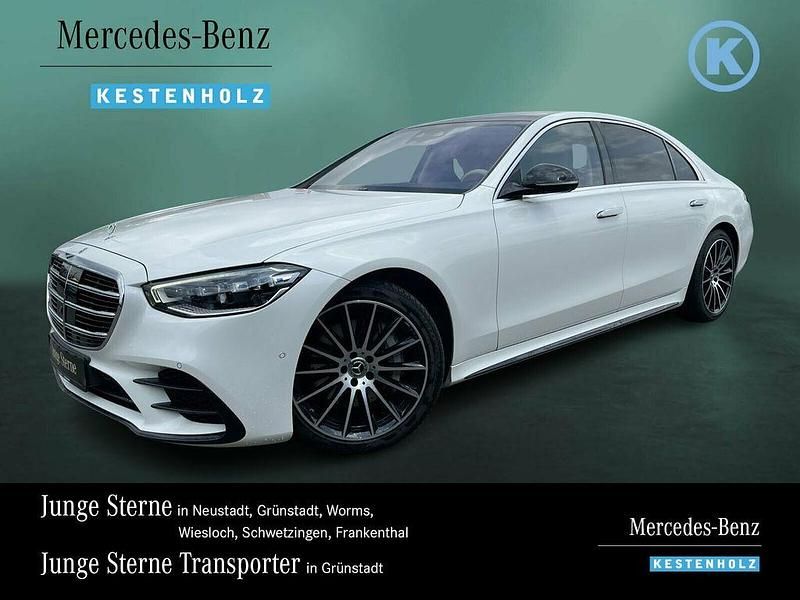 Manufaktur diamantweiß bright Gebraucht 2022 Mercedes S580 AMG Limousine | 108.880 € (Teuer) - Bild 1/4