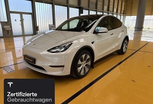 Gebraucht Tesla Model Y 273 kW (372 PS) 2023 Weiß SUV