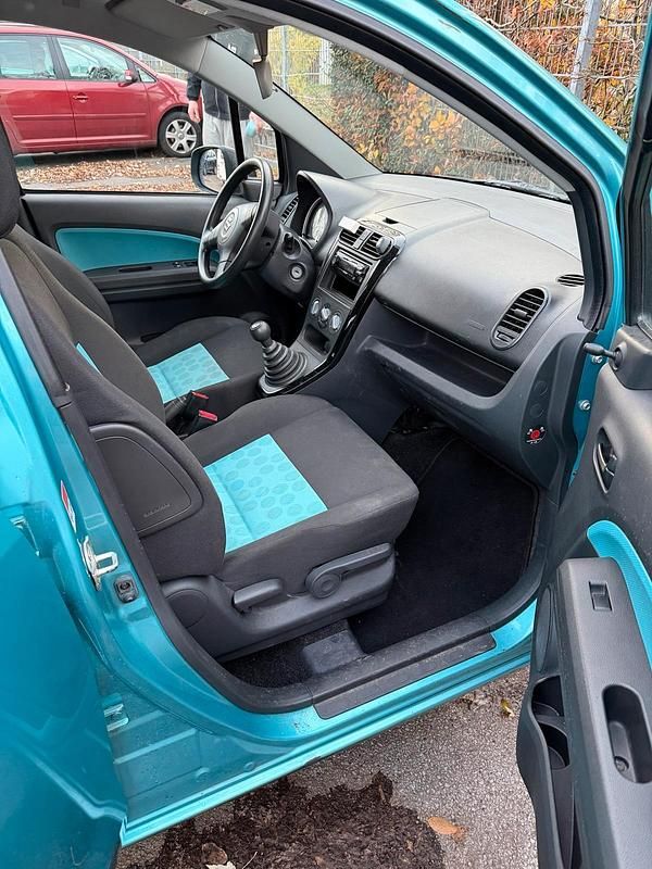 Blau Gebraucht 2009 Suzuki Splash Kleinwagen | 2.500 € (Superpreis) - Bild 1/4