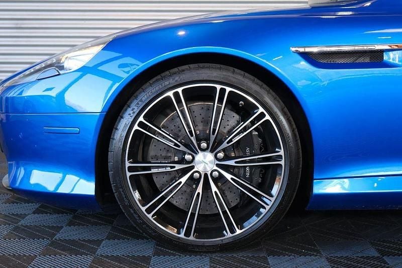 Gebraucht Aston Martin DB9 517 PS (380 kW) 2015 Blau Cabrio
