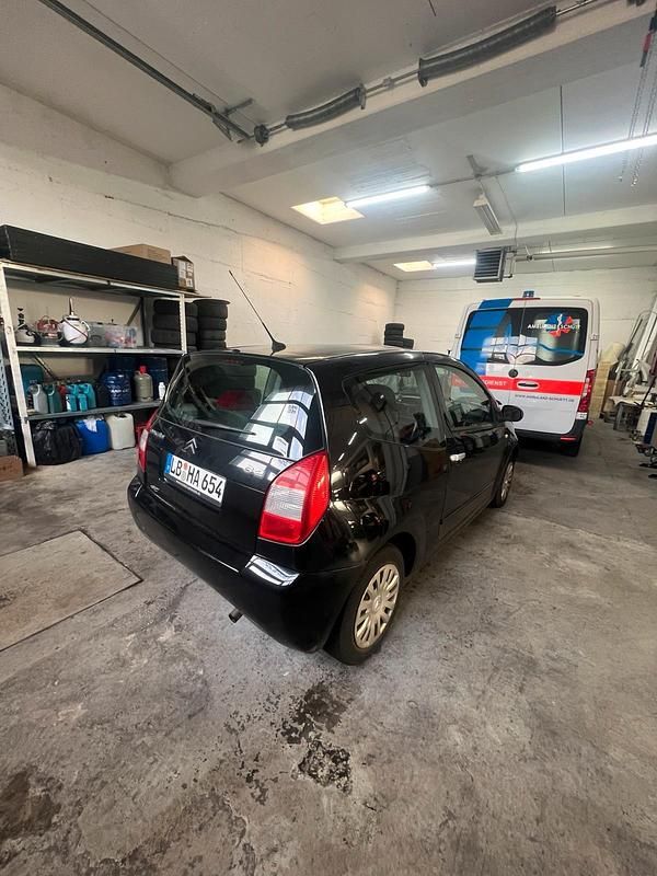 Gebraucht Citroën C2 60 PS (44 kW) 2007 Schwarz Kleinwagen