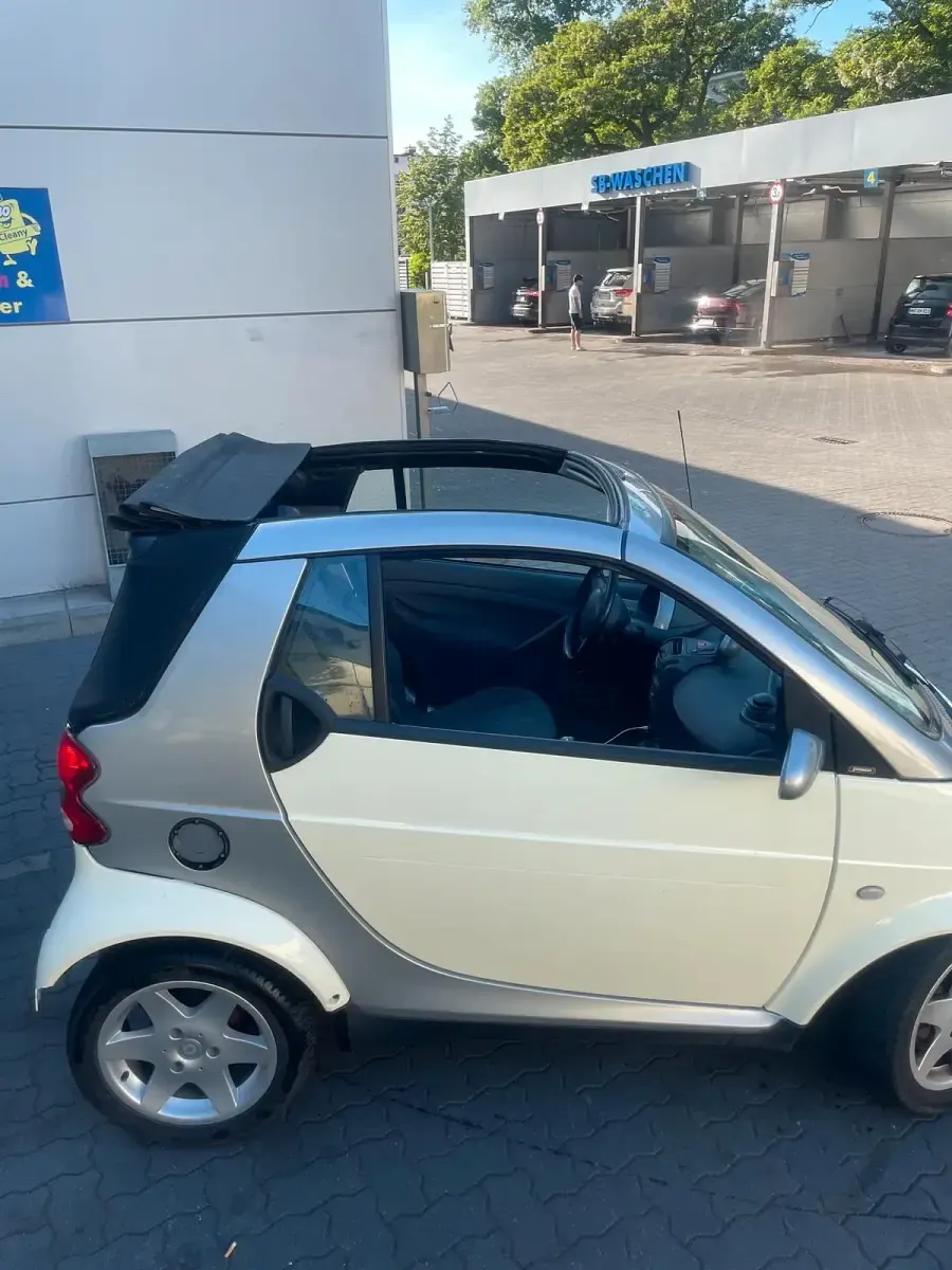 Używany Smart ForTwo Cabrio 41 KM (30 kW) 2004 Żółty Kabriolet