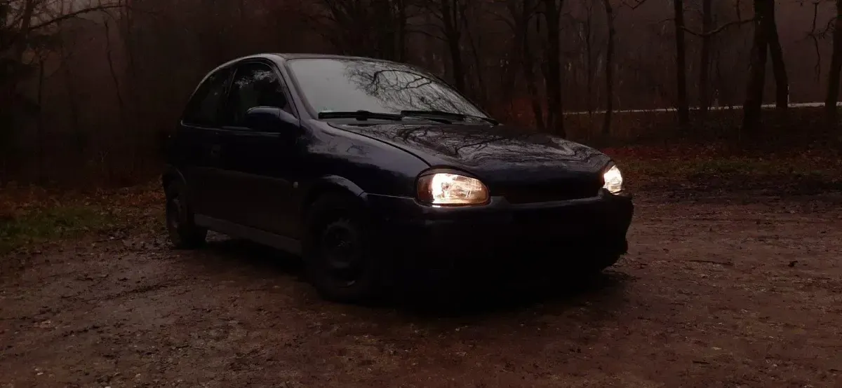 Gebraucht Opel Corsa S 90 PS (66 kW) 1999 Blau Kleinwagen