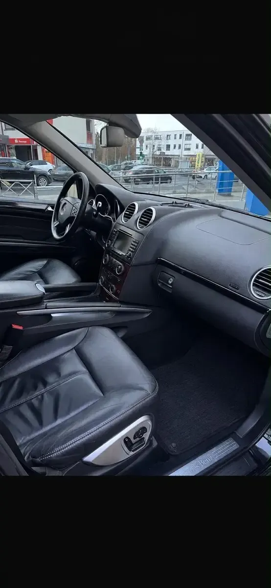Gebraucht Mercedes GL320 224 PS (164 kW) 2007 Schwarz SUV