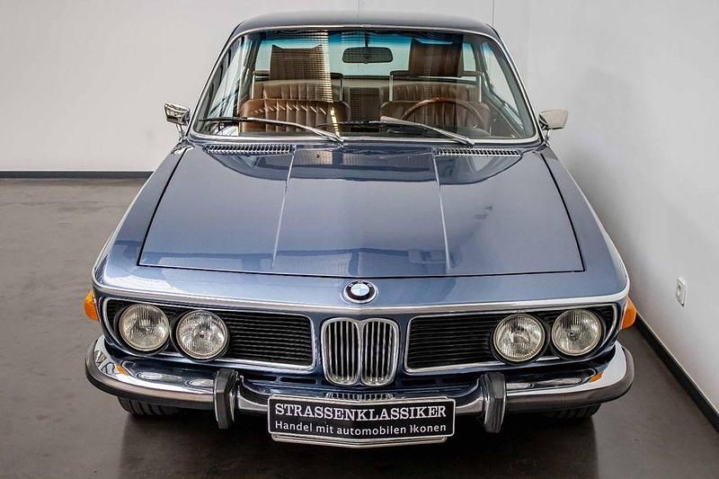Gebraucht BMW E9 179 PS (131 kW) 1971 Blau Coupé