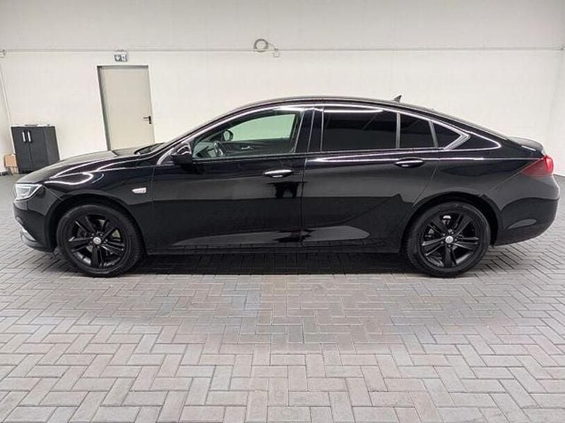 Gebraucht Opel Insignia Innovation 200 PS (147 kW) 2019 Onyxschwarz Limousine