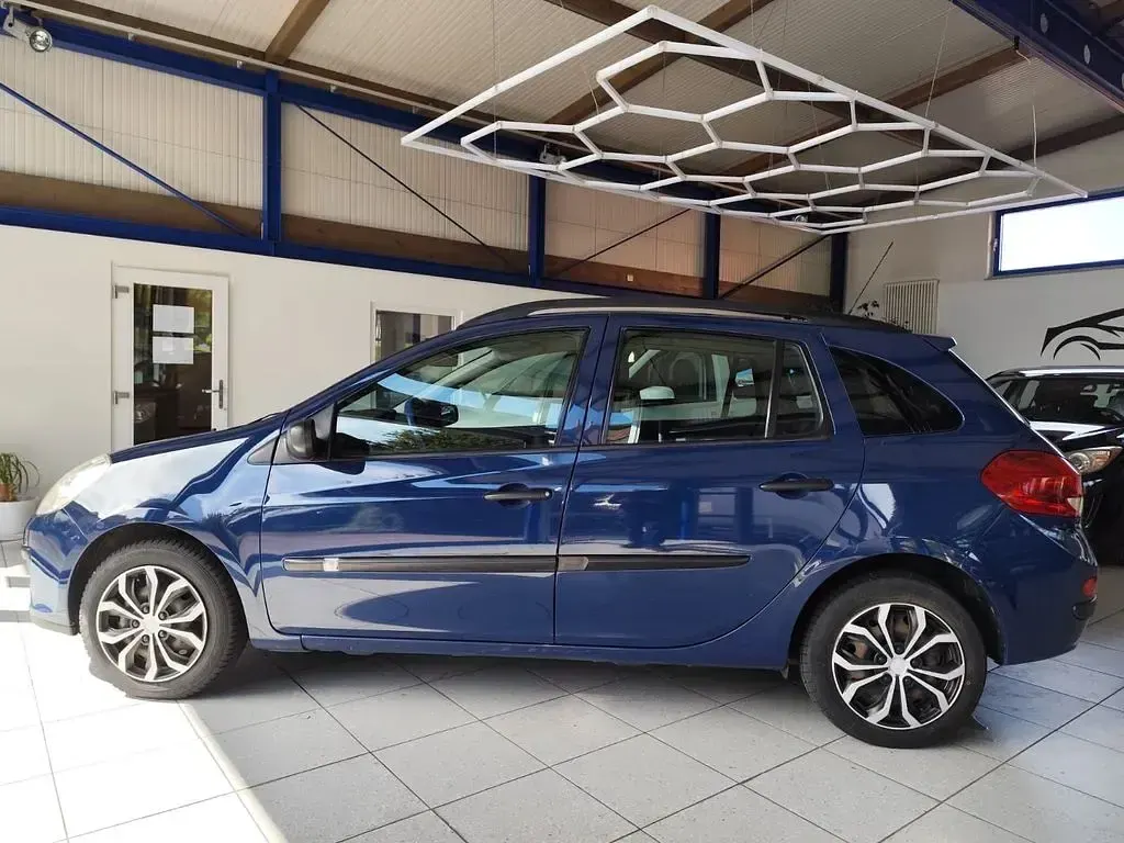 Gebraucht Renault Clio Authentique 75 PS (55 kW) 2009 Blau Limousine