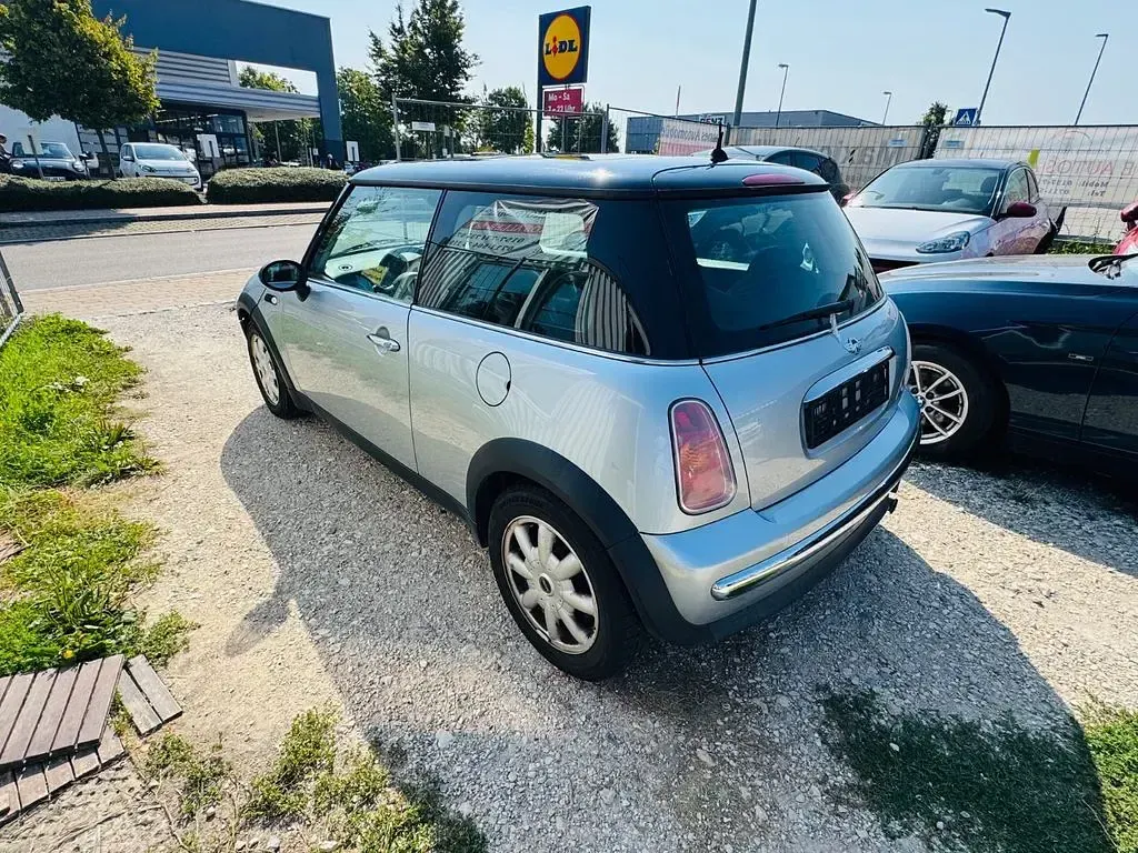 Brugt Mini ONE 90 HK (66 kW) 2003 Sølv Hatchback