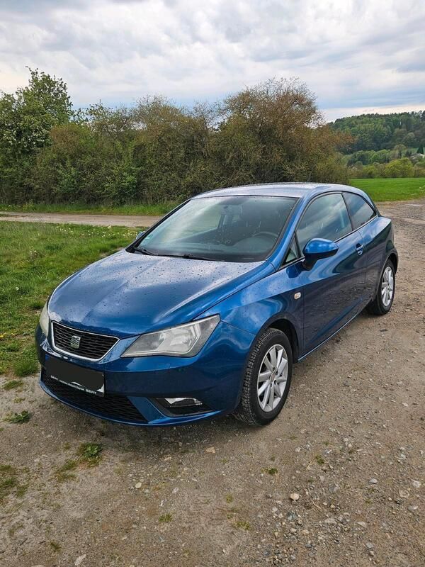 Blau Gebraucht 2012 Seat Ibiza Kleinwagen | 4.550 € (Fairer Preis) - Bild 1/4