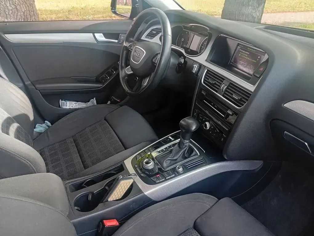 Gebraucht Audi A4 Ambition 150 PS (110 kW) 2015 Schwarz Kombi