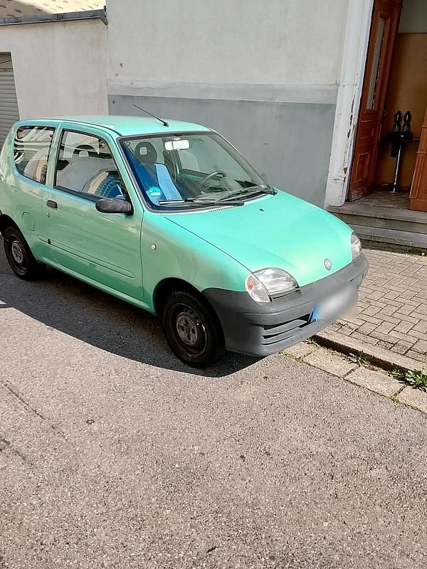 Grün Gebraucht 2002 Fiat Seicento Kleinwagen | 1.250 € (Fairer Preis) - Bild 1/4