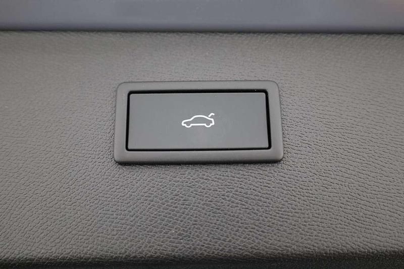 Neu Cupra Formentor 150 PS (110 kW) 2025 Graphene grau SUV