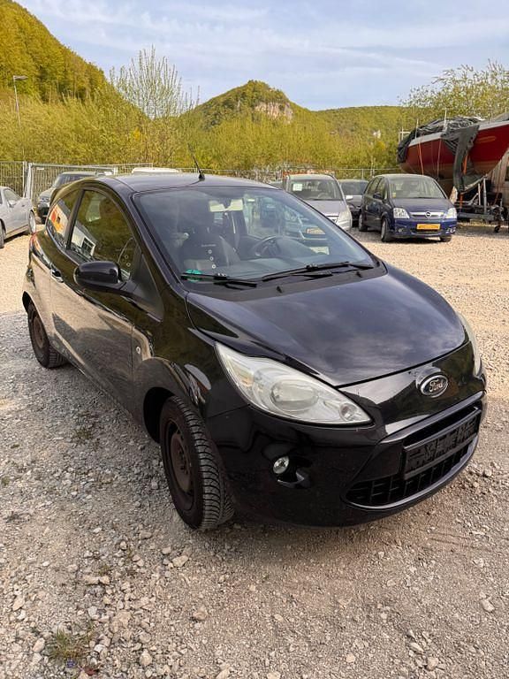 Second-hand Ford Ka 69 CP (50 kW) 2012 Negru Hatchback
