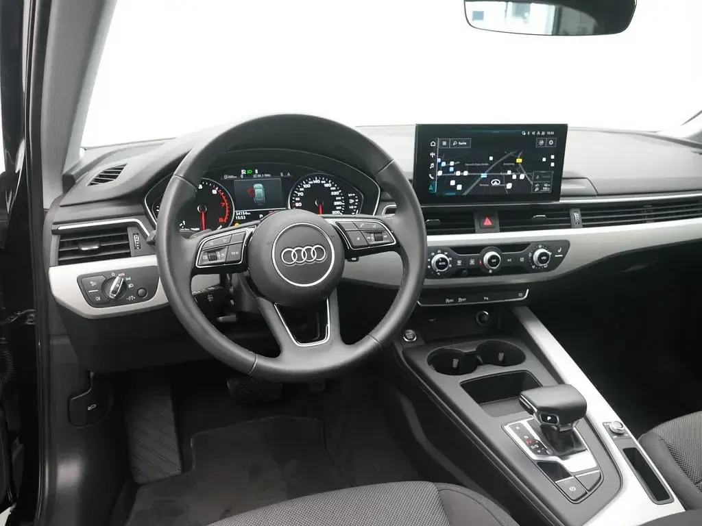 Gebraucht Audi A4 150 PS (110 kW) 2023 Brillantschwarz Kombi