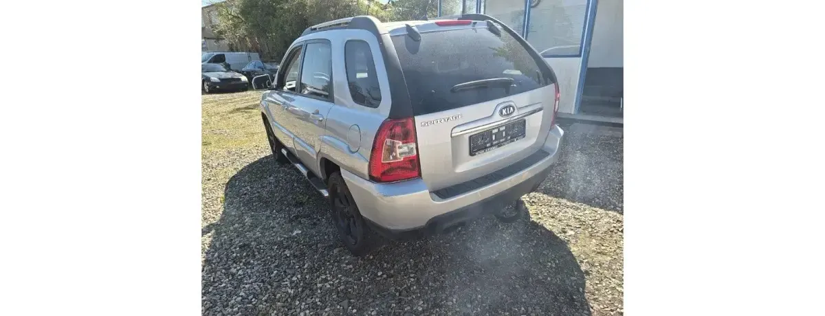 Gebraucht Kia Sportage 150 PS (110 kW) 2008 Silber SUV