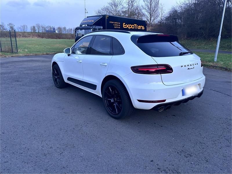 Gebraucht Porsche Macan S 258 PS (189 kW) 2015 Weiß SUV