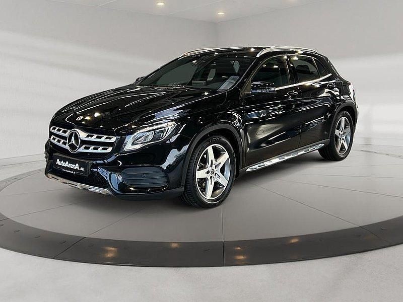 Gebraucht Mercedes GLA250 AMG 211 PS (155 kW) 2019 Metalliclack kosmosschwarz SUV