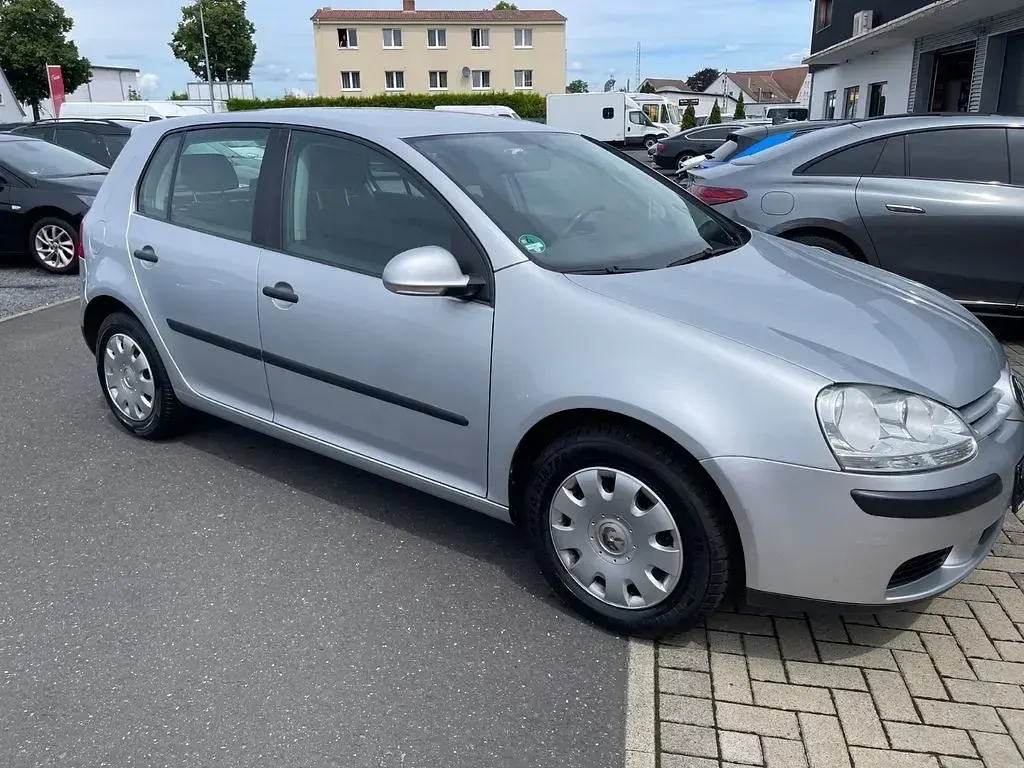 Gebraucht VW Golf IV Trendline 75 PS (55 kW) 2004 Silber Limousine