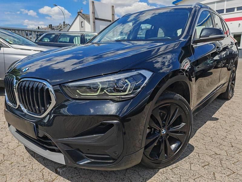 Schwarz Gebraucht 2022 BMW X1 SUV | 16.660 € (Superpreis) - Bild 1/4
