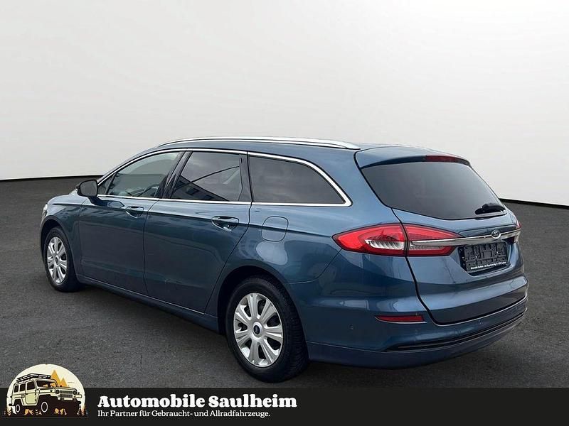 Gebraucht Ford Mondeo Ambiente 150 PS (110 kW) 2018 Blau Kombi