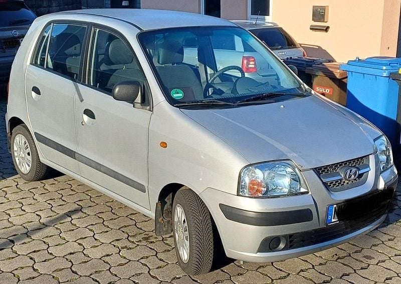 Grau Gebraucht 2006 Hyundai Atos Kleinwagen | 1.800 € (Fairer Preis) - Bild 1/4
