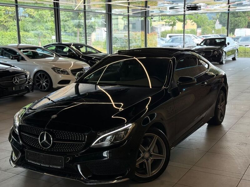 Schwarz Gebraucht 2017 Mercedes C300 AMG line Coupé | 27.999 € (Fairer Preis) - Bild 1/4