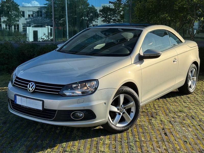 Silber Gebraucht 2012 VW Eos Cabrio | 6.299 € (Fairer Preis) - Bild 1/4