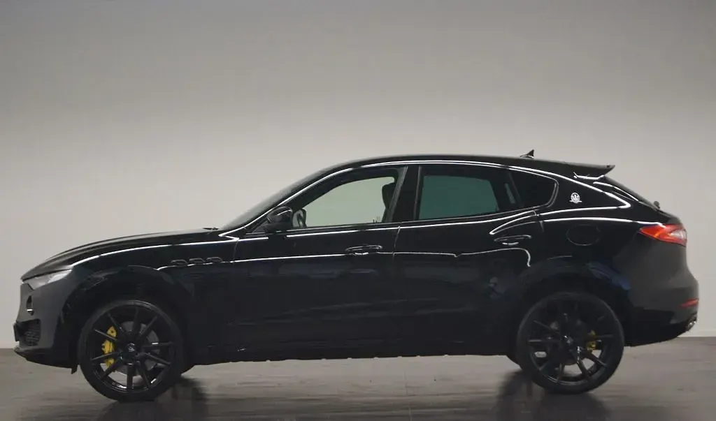 Gebraucht Maserati Levante 430 PS (316 kW) 2017 Schwarz SUV