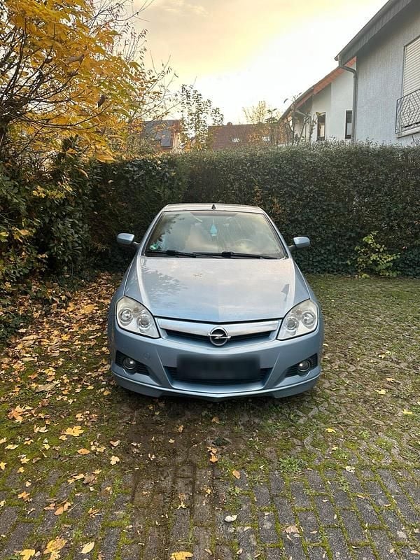 Gebraucht Opel Tigra 125 PS (91 kW) 2005 Cabrio