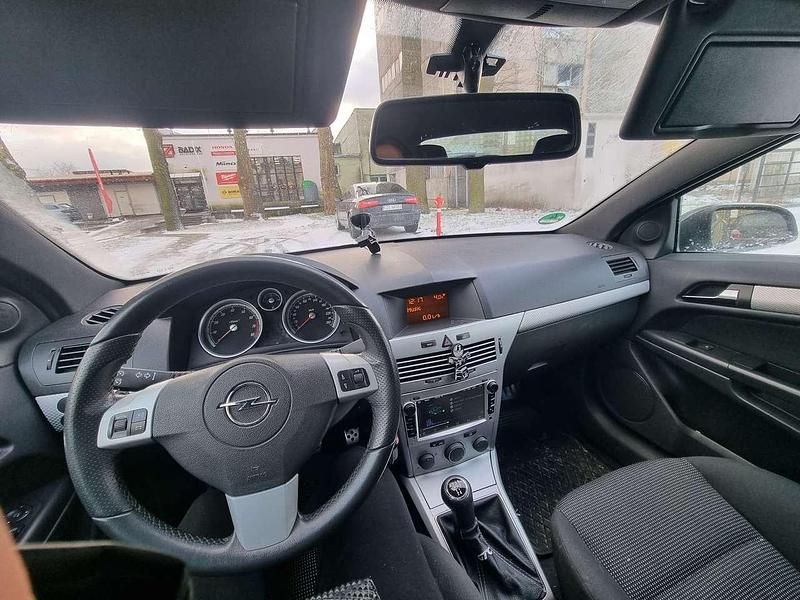 Gebraucht Opel Astra 125 PS (91 kW) 2005 Coupé