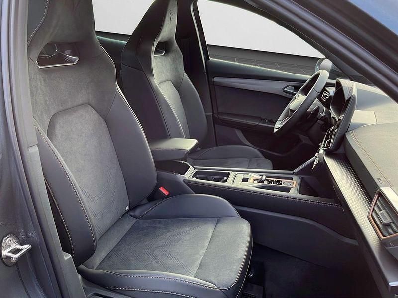 Neu Cupra Formentor VZ 265 PS (194 kW) 2025 "magnetic tech" SUV