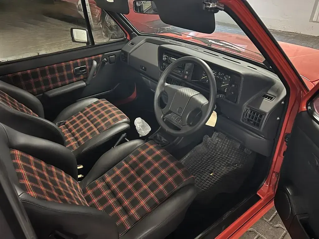 Gebraucht VW Golf Cabriolet 111 PS (81 kW) 1990 Rot Cabrio