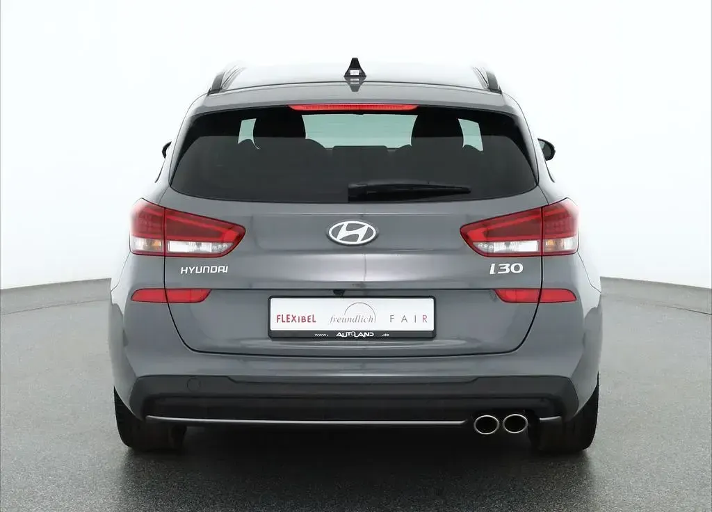 Neu Hyundai i30 N Line 150 PS (110 kW) 2026 Grau Kombi
